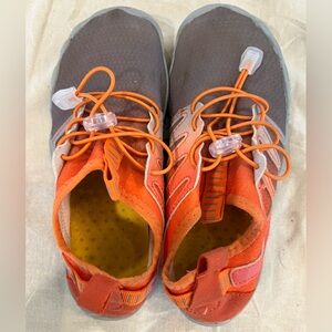 Womens Hike Footwear Barefoot shoes.  Orange and Gray, size 5.5